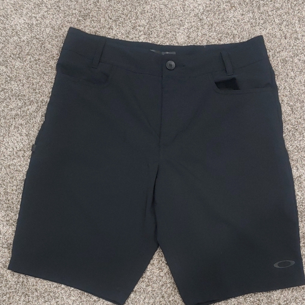 Oakley Black Flat Front Shorts with Streamlined Design